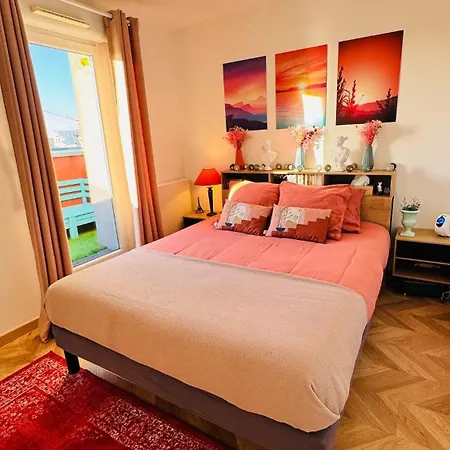 Chic With Panoramic View Lejlighed Caen